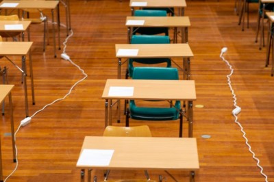 Vil annullere nynorskeksamen