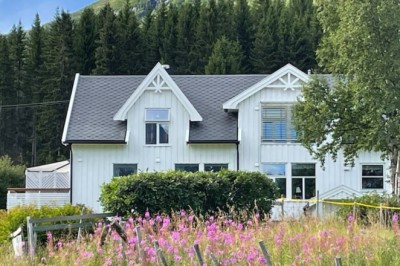 Streng lov hindrer videre drift av familiegården: – Dette avslaget er hinsides