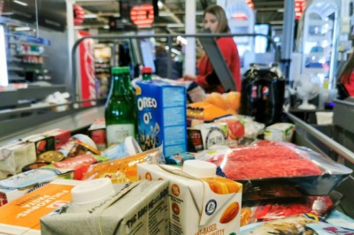 Nordmenn grensehandler som aldri før