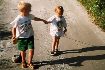 Krever million­erstatning for et ødelagt liv