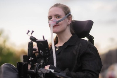 Stortinget dropper lov som forbyr at unge bor på sykehjem