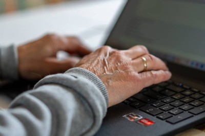 «Rolf» og kona ble svindlet for 32 millioner: – Har ødelagt livet vårt fullstendig