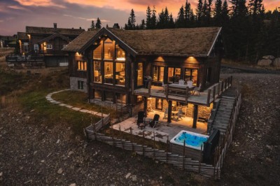 Gründer flytter til Sverige – selger luksushytte